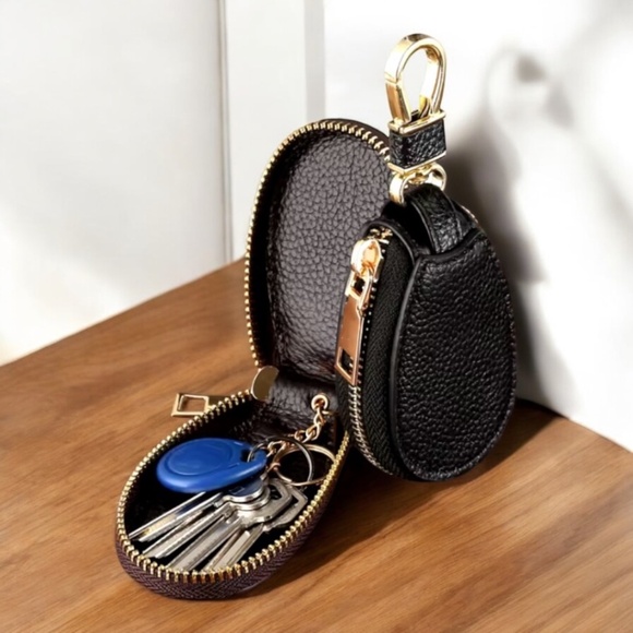 PU leather key case - Picture 2 of 7